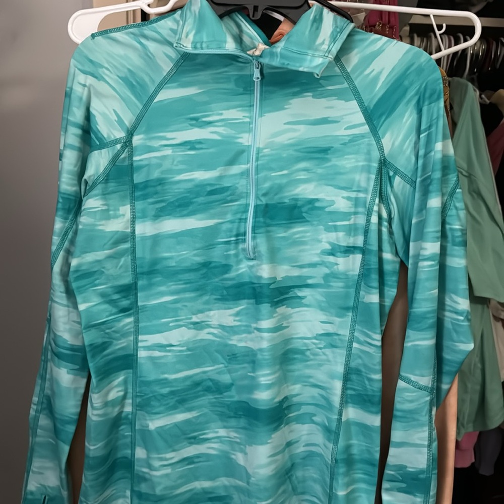 Women’s Under Armour Jacket - Picture 7 of 8